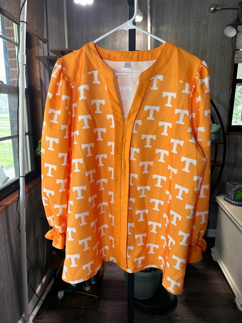 EUC Boutique Tennessee Oversized Top
